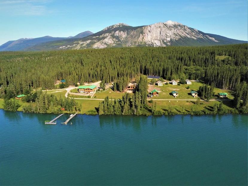 Southern Lakes Resort Tagish Exterior foto